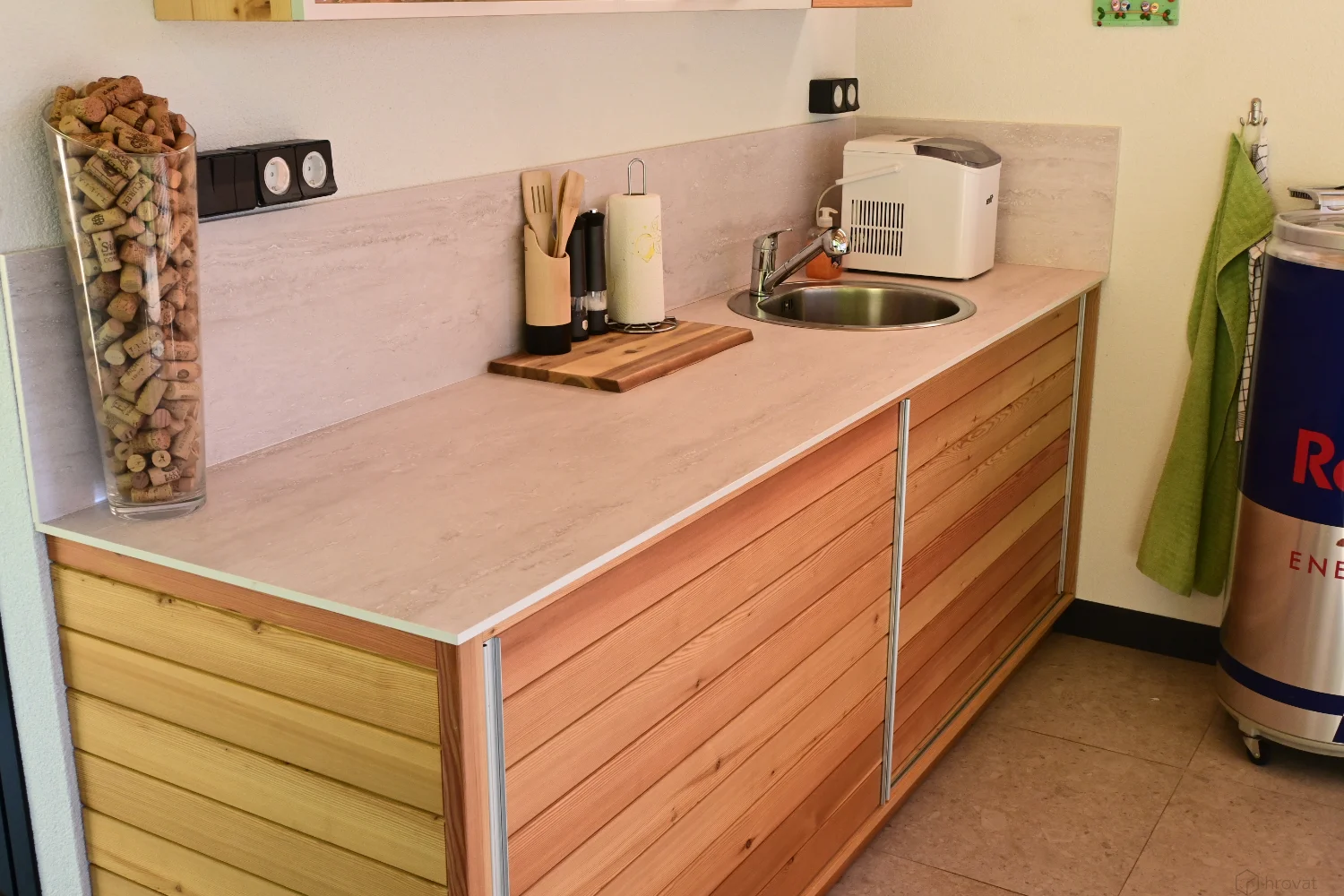 lesena kuhinja cubie