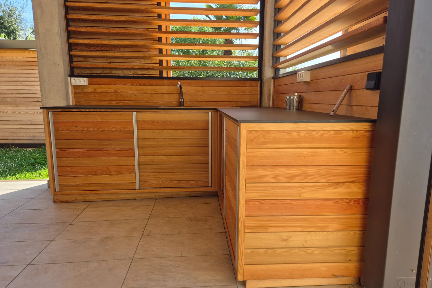 lesena kuhinja cubie