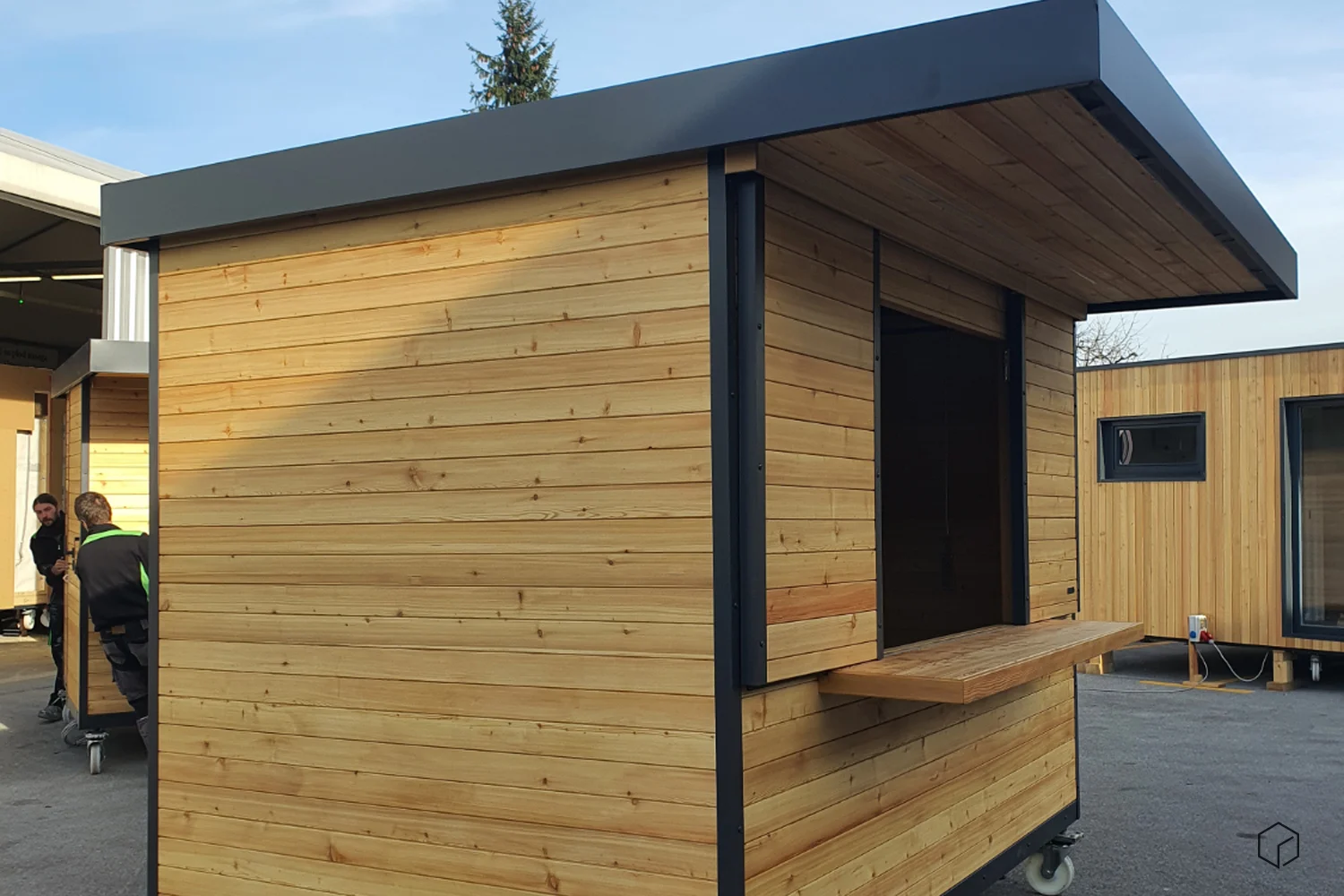 Stojnica Cubie Logatec 2