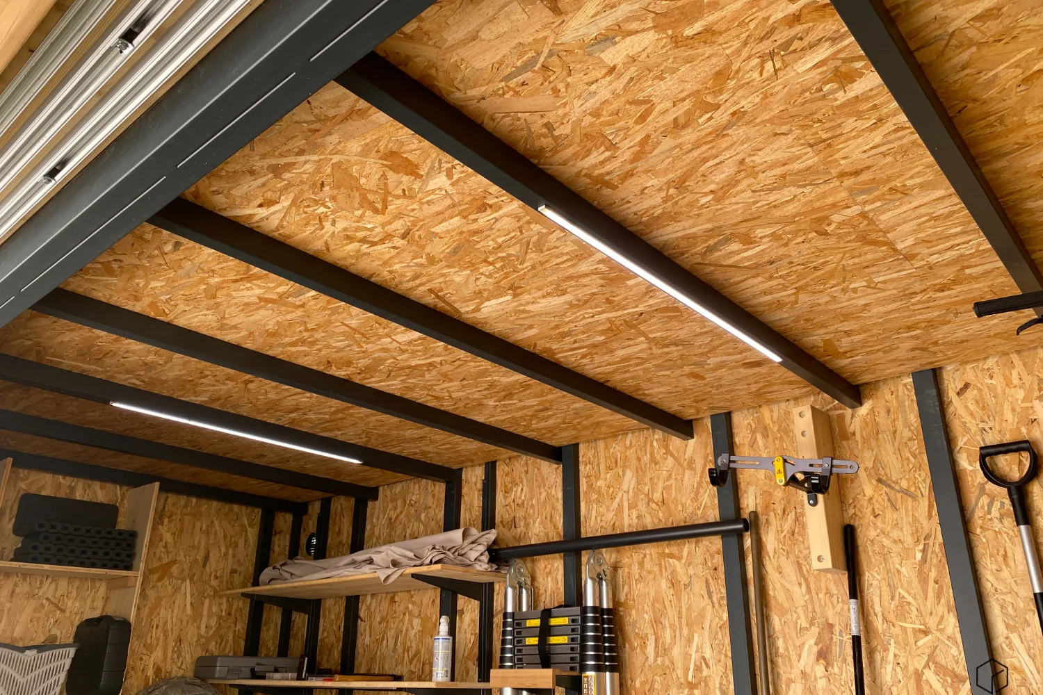 Cubie garden shed roof