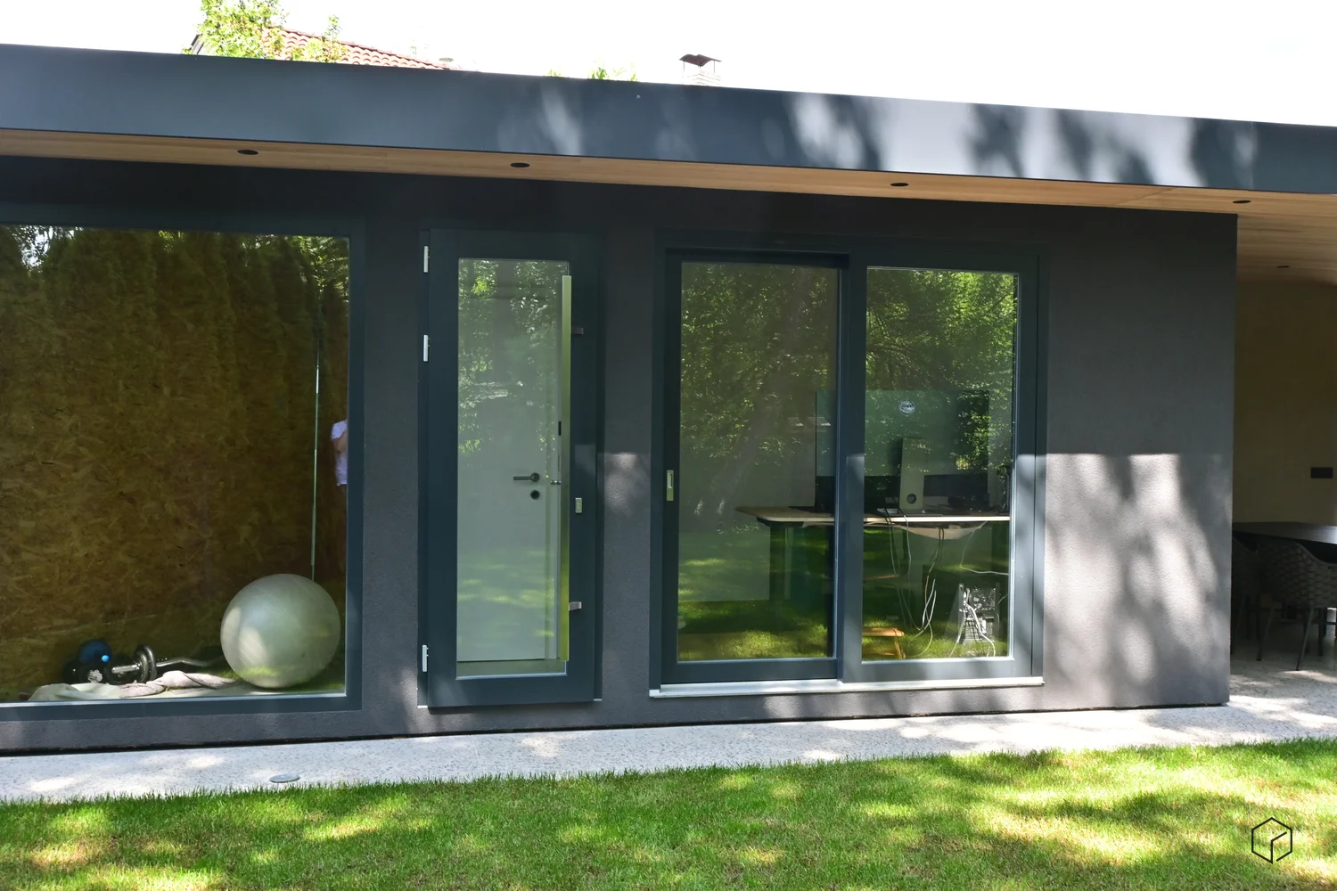 Gartenzimmer mit Fitness und Büro Trento-1