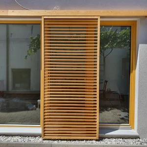 Holzschiebefensterläden Hrovat