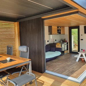 Isoliertes Gartenhaus Mars