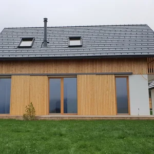 Holz-Schiebeläden Hrovat