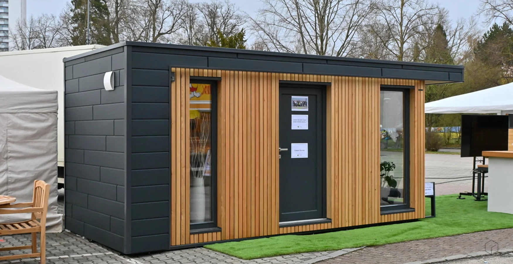 Gartenb&uuml;ro Bl&uuml;hendes
